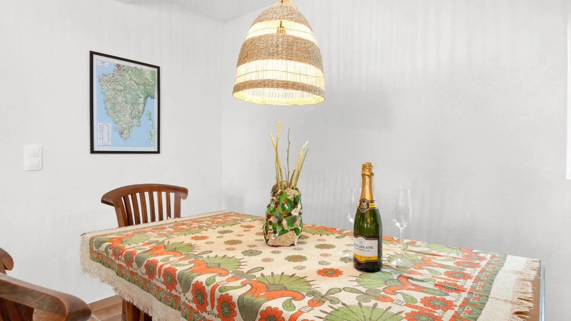 הוילה Peruški Casa Mirna For 7 People Near Pula With Sea View & Only 2 Km From The Sea 0*,