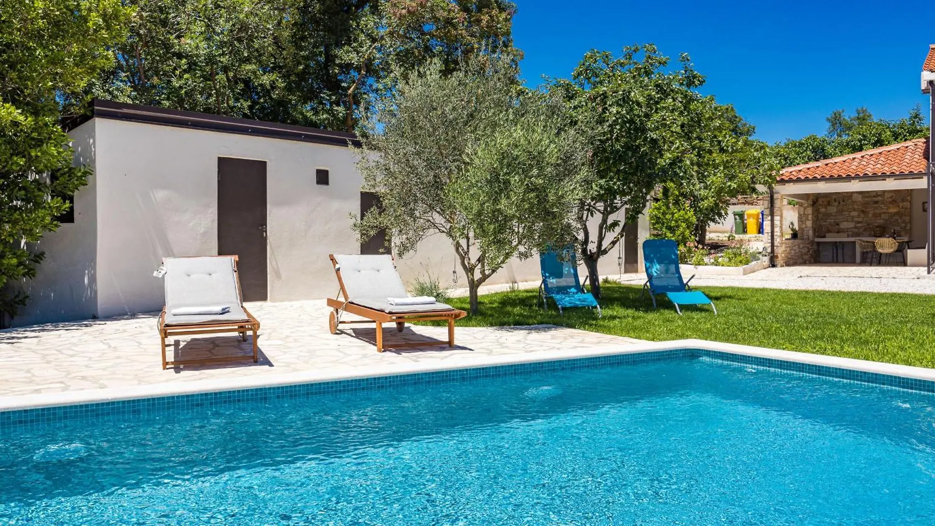 וילה הוילה Peruški Casa Mirna For 7 People Near Pula With Sea View & Only 2 Km From The Sea