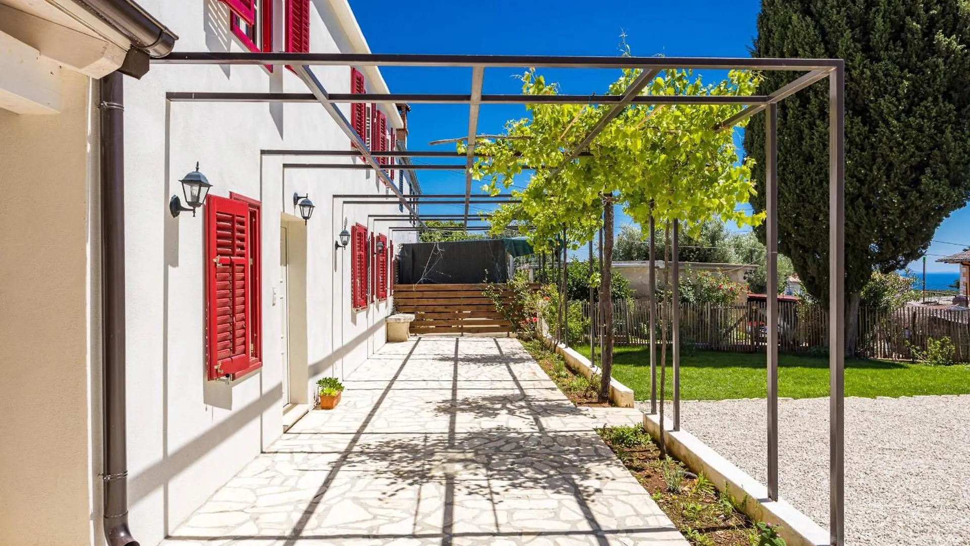 הוילה Peruški Casa Mirna For 7 People Near Pula With Sea View & Only 2 Km From The Sea וילה